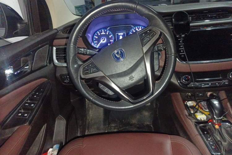 Used CHANGAN Lingxuan 2017 1.5T Automatic Lehuo Happy Edition Steering Wheel