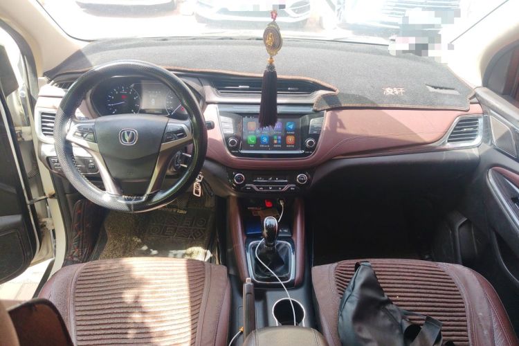 Used CHANGAN Lingxuan 2017 1.5T Manual Joyful & Happy Model Center Console