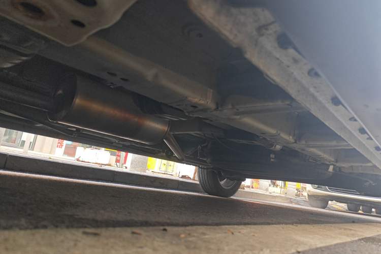 Used CHANGAN Lingxuan 2017 1.6L Manual Elite Model Chassis Front Left