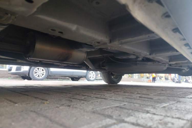 Used CHANGAN Lingxuan 2017 1.6L Manual Happiness Edition Chassis Front Left