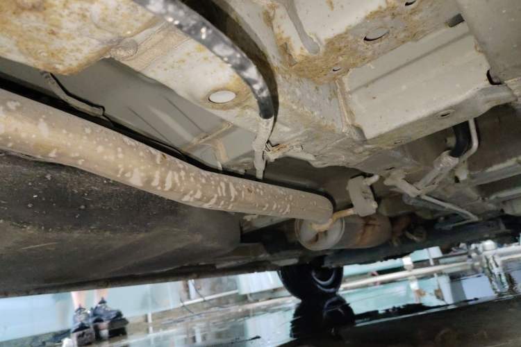 Used CHANGAN Lingxuan 2017 1.6L Manual Elite Model Chassis Rear Right
