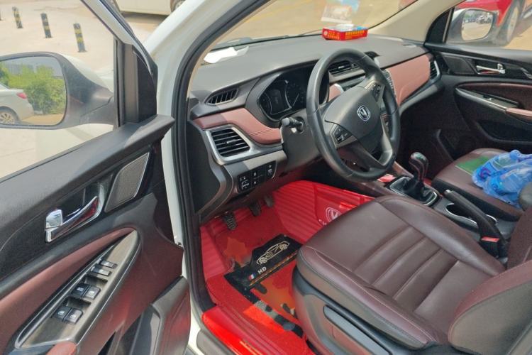 Used CHANGAN Lingxuan 2017 1.5T Manual Joyful & Happy Model Driver Seat