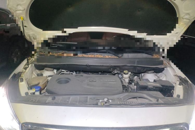 Used CHANGAN Lingxuan 2017 1.5T Automatic Lehuo Flagship Model Engine Bay