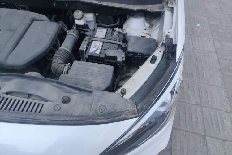 Used CHANGAN Lingxuan 2017 1.6L Manual Happiness Edition Engine Bay Left