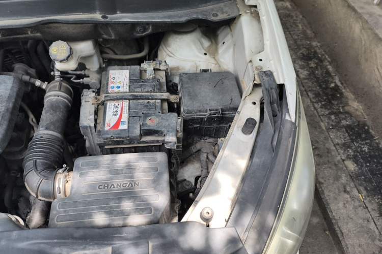 Used CHANGAN Lingxuan 2017 1.6L Manual Happiness Edition Engine Bay Left