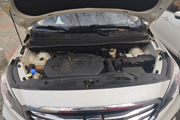 Used CHANGAN Lingxuan 2017 1.6L Manual Elite Model Engine Bay