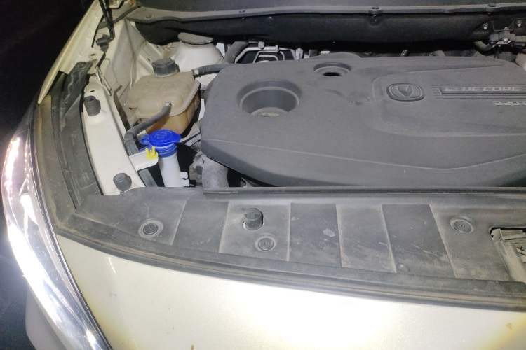 Used CHANGAN Lingxuan 2017 1.5T Automatic Lehuo Flagship Model Engine Bay Right