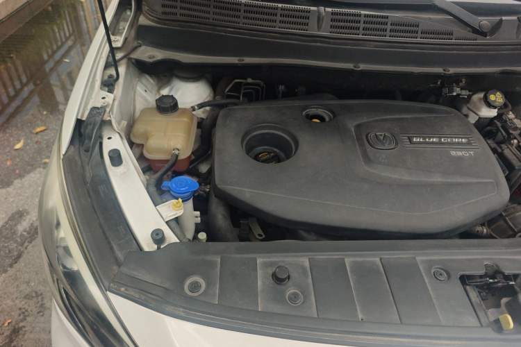 Used CHANGAN Lingxuan 2017 1.5T Manual Joyful & Happy Model Engine Bay Right