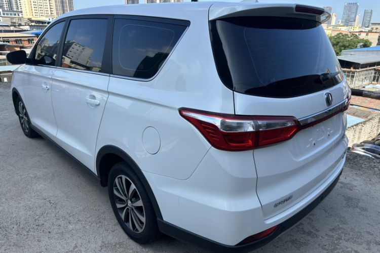 Used CHANGAN Lingxuan 2017 1.5T Manual Joyful & Happy Model Exterior 3
