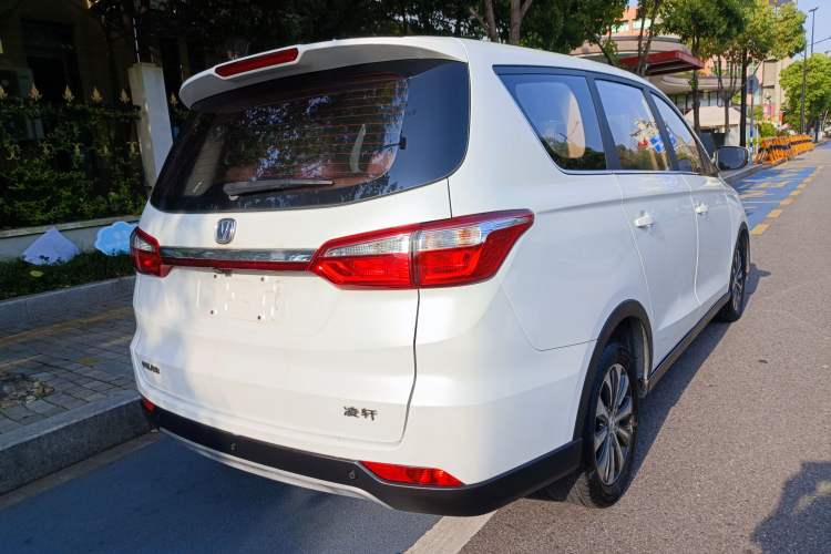 Used CHANGAN Lingxuan 2017 1.6L Manual Happiness Edition Exterior 7