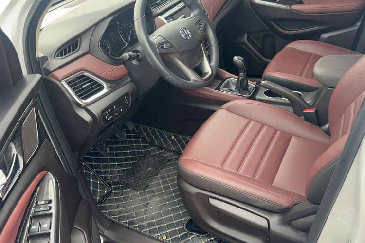 Used CHANGAN Lingxuan 2017 1.6L Manual Elite Model Exterior 7