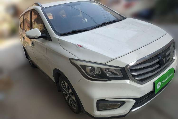 Used CHANGAN Lingxuan 2017 1.6L Manual Happiness Edition Front Right 45 Deg