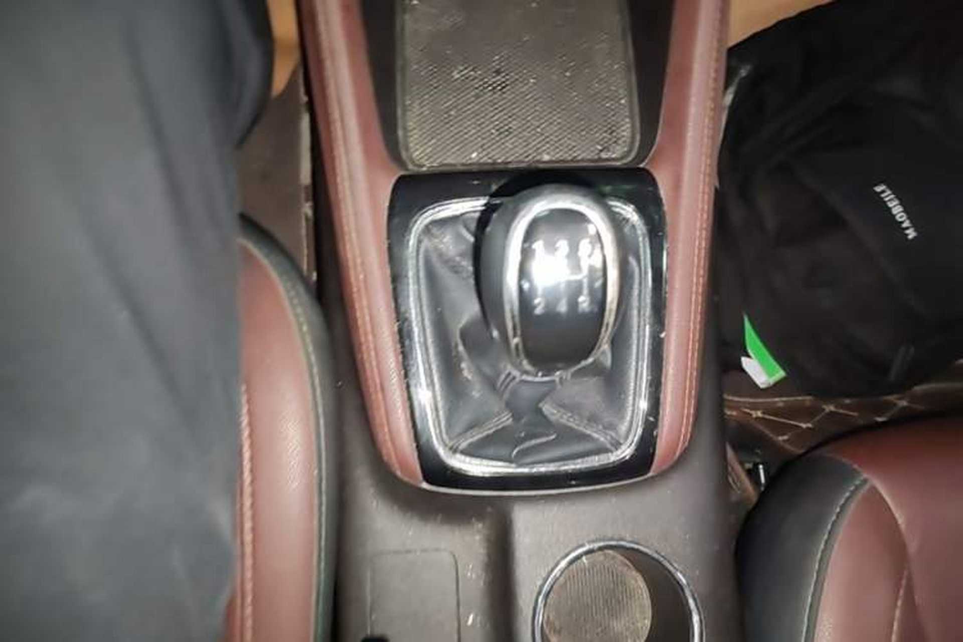 Used CHANGAN Lingxuan 2017 1.6L Manual Happiness Edition Gear Lever