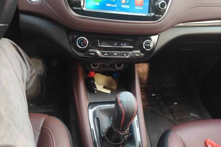Used CHANGAN Lingxuan 2017 1.6L Manual Elite Model Gear Lever