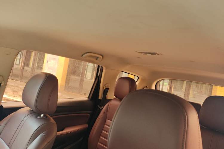 Used CHANGAN Lingxuan 2017 1.6L Manual Happiness Edition Headliner