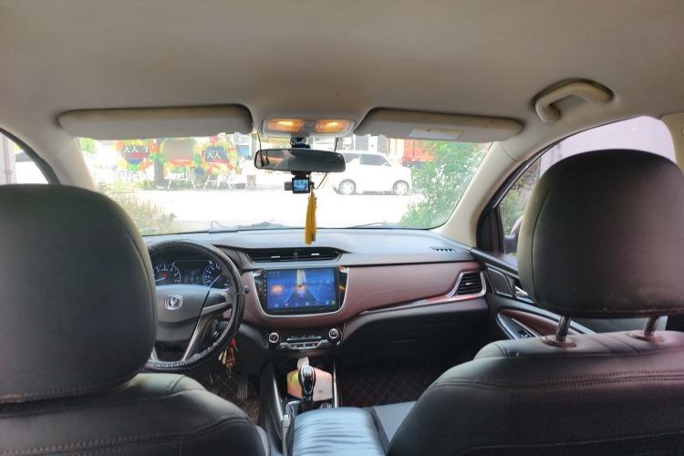 Used CHANGAN Lingxuan 2017 1.6L Manual Entry-Level Model Headliner