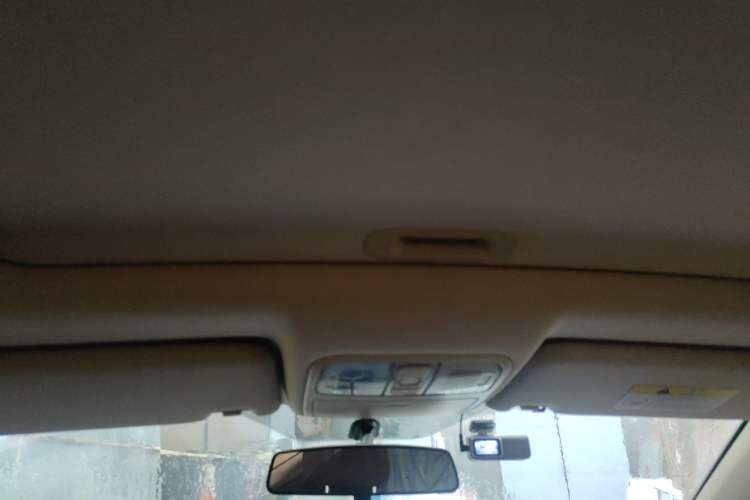 Used CHANGAN Lingxuan 2017 1.6L Manual Elite Model Headliner