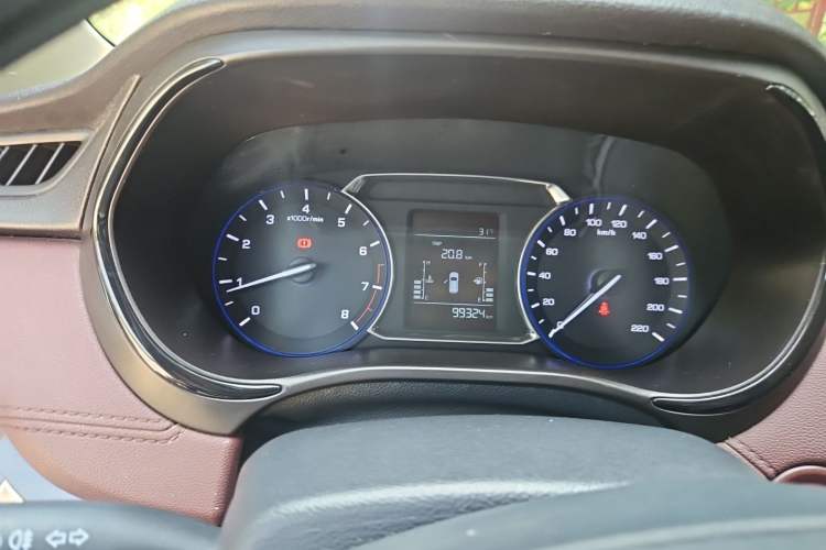 Used CHANGAN Lingxuan 2017 1.6L Manual Happiness Edition Instrument Cluster