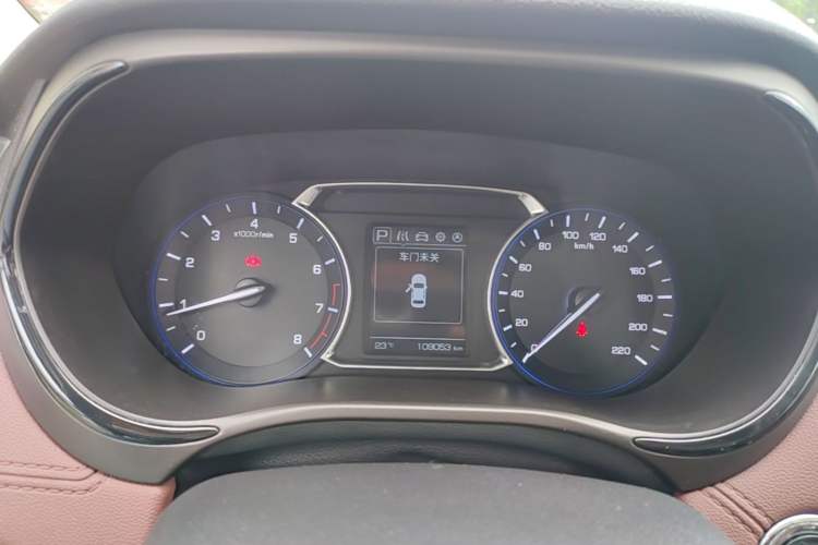 Used CHANGAN Lingxuan 2017 1.5T Automatic Lehuo Elite Model Instrument Cluster