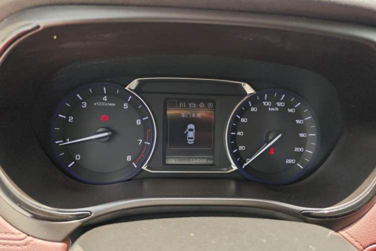 Used CHANGAN Lingxuan 2017 1.5T Manual Joyful & Happy Model Instrument Cluster