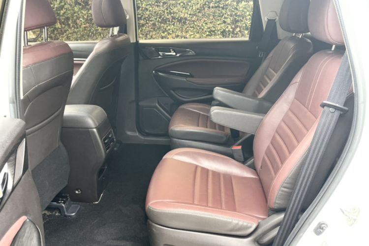Used CHANGAN Lingxuan 2017 1.6L Manual Elite Model Interior 1