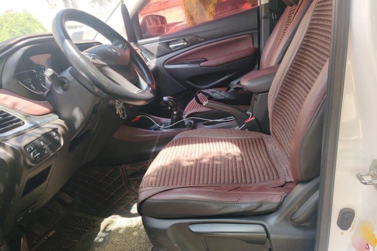 Used CHANGAN Lingxuan 2017 1.5T Manual Joyful & Happy Model Left Front Seat