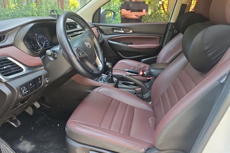 Used CHANGAN Lingxuan 2017 1.6L Manual Happiness Edition Left Front Seat