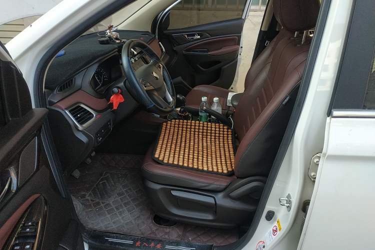 Used CHANGAN Lingxuan 2017 1.6L Manual Happiness Edition Left Front Seat