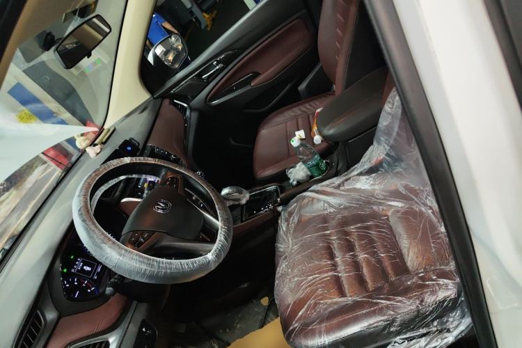 Used CHANGAN Lingxuan 2017 1.5T Automatic Lehuo Happy Edition Left Front Seat
