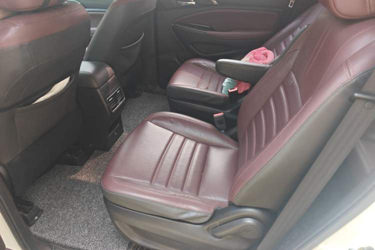 Used CHANGAN Lingxuan 2017 1.5T Manual Joyful & Happy Model Left Rear Seat