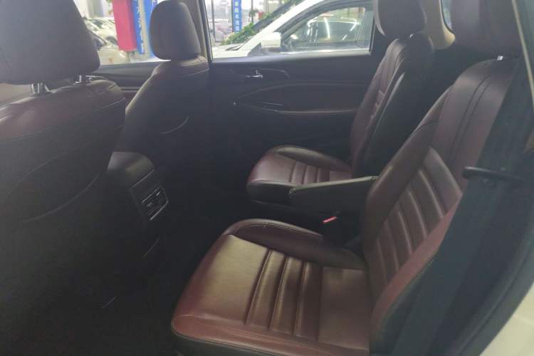 Used CHANGAN Lingxuan 2017 1.6L Manual Happiness Edition Left Rear Seat