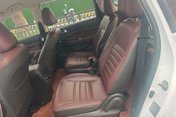 Used CHANGAN Lingxuan 2017 1.5T Manual Joyful & Happy Model Left Rear Seat