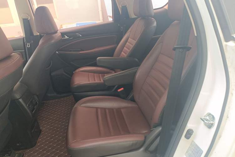 Used CHANGAN Lingxuan 2017 1.6L Manual Happiness Edition Left Rear Seat