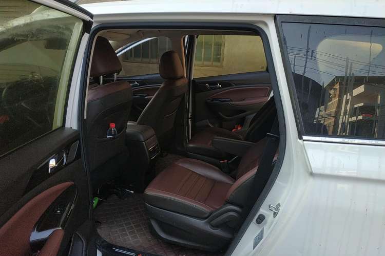 Used CHANGAN Lingxuan 2017 1.6L Manual Happiness Edition Left Rear Seat