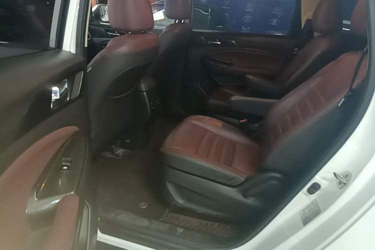 Used CHANGAN Lingxuan 2017 1.6L Manual Happiness Edition Left Rear Seat