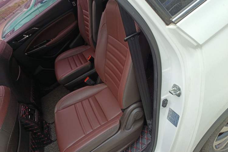 Used CHANGAN Lingxuan 2017 1.5T Automatic Lehuo Elite Model Left Rear Seat