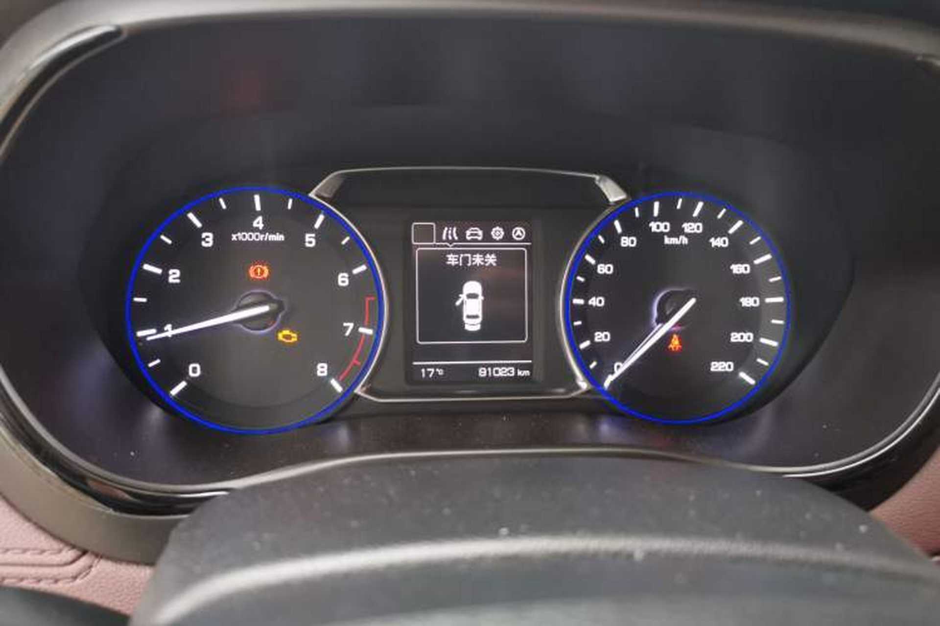 Used CHANGAN Lingxuan 2017 1.5T Manual Joyful & Happy Model Odometer Close Up