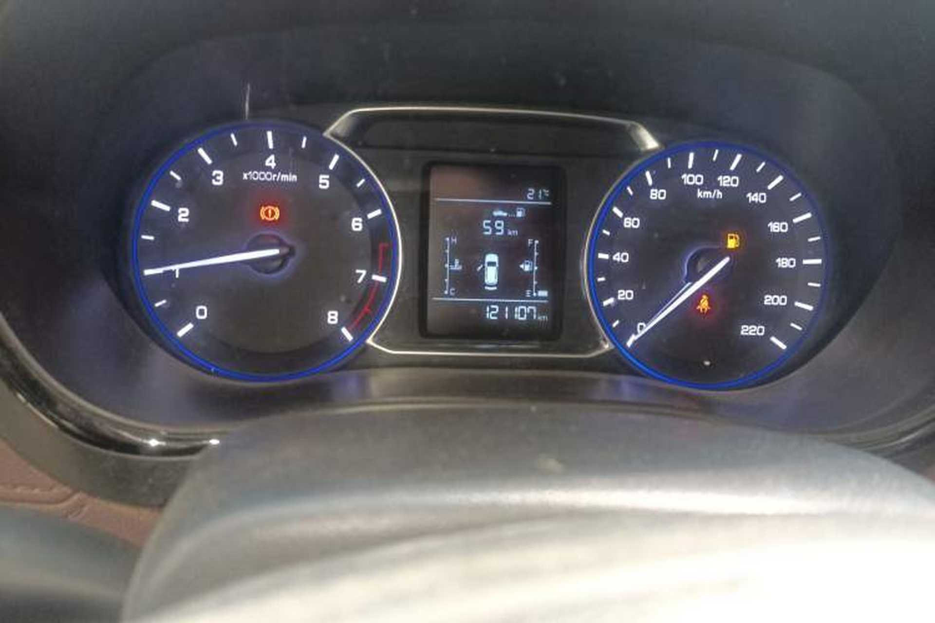 Used CHANGAN Lingxuan 2017 1.6L Manual Happiness Edition Odometer Close Up
