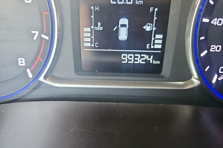 Used CHANGAN Lingxuan 2017 1.6L Manual Happiness Edition Odometer Close Up