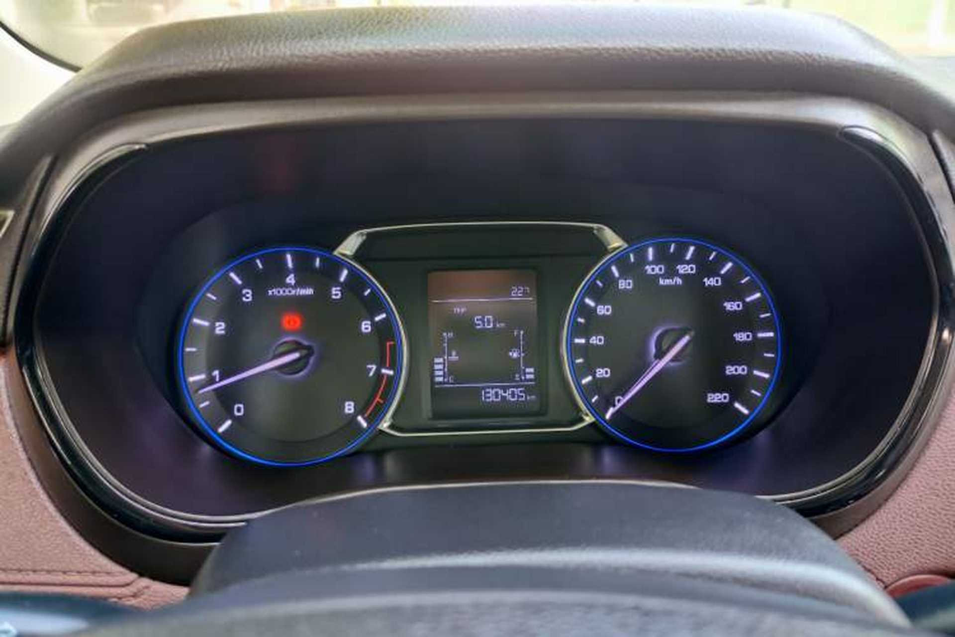 Used CHANGAN Lingxuan 2017 1.6L Manual Happiness Edition Odometer Close Up