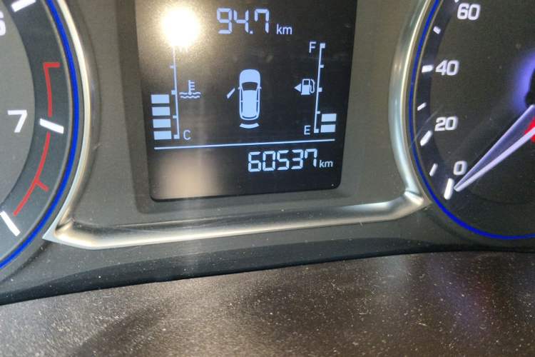 Used CHANGAN Lingxuan 2017 1.6L Manual Happiness Edition Odometer Close Up