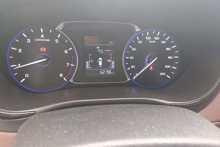 Used CHANGAN Lingxuan 2017 1.6L Manual Happiness Edition Odometer Close Up