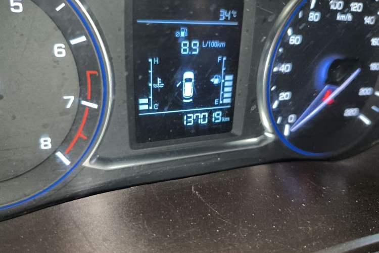 Used CHANGAN Lingxuan 2017 1.6L Manual Happiness Edition Odometer Close Up