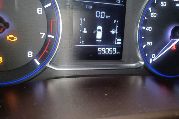 Used CHANGAN Lingxuan 2017 1.6L Manual Happiness Edition Odometer Close Up