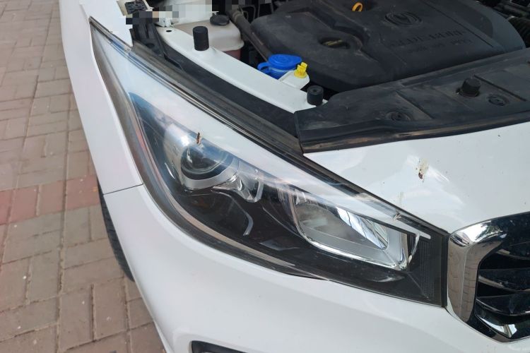Used CHANGAN Lingxuan 2017 1.6L Manual Happiness Edition Right Front Headlight