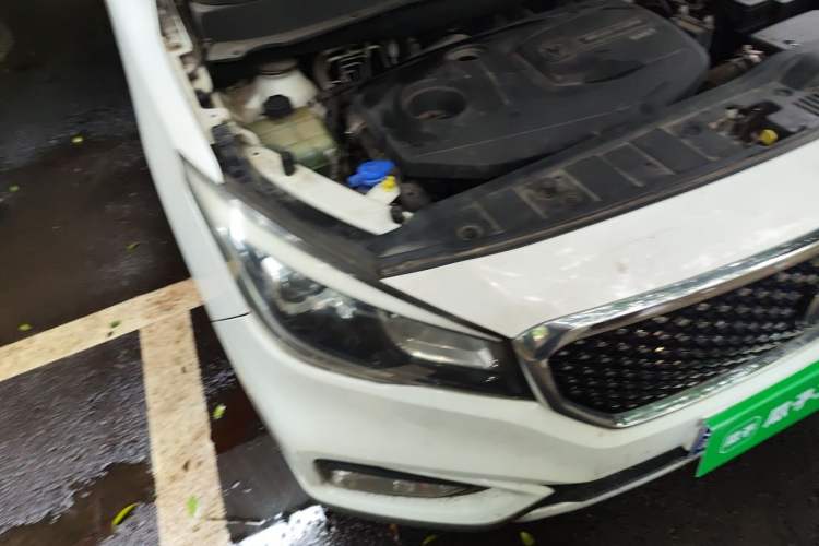 Used CHANGAN Lingxuan 2017 1.5T Automatic Lehuo Happy Edition Right Front Headlight