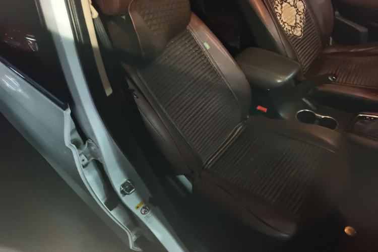 Used CHANGAN Lingxuan 2017 1.5T Automatic Lehuo Happy Edition Right Front Seat