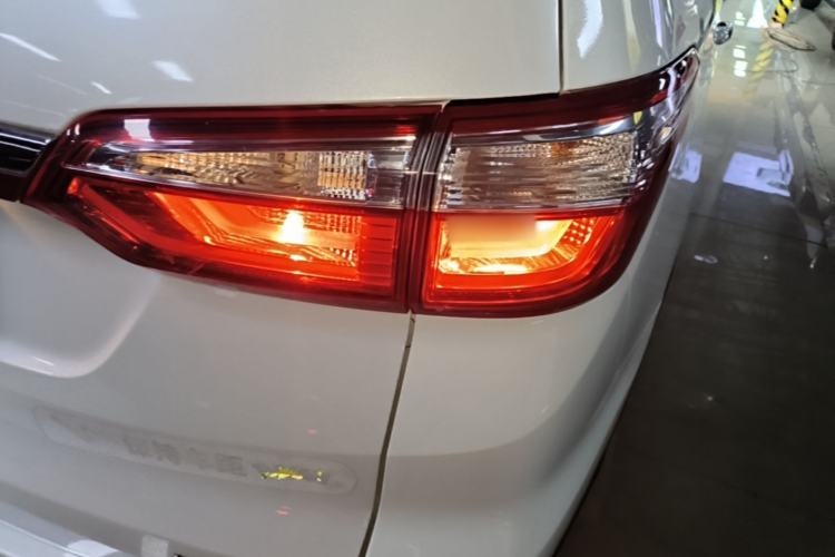 Used CHANGAN Lingxuan 2017 1.6L Manual Elite Model Right Rear Taillight
