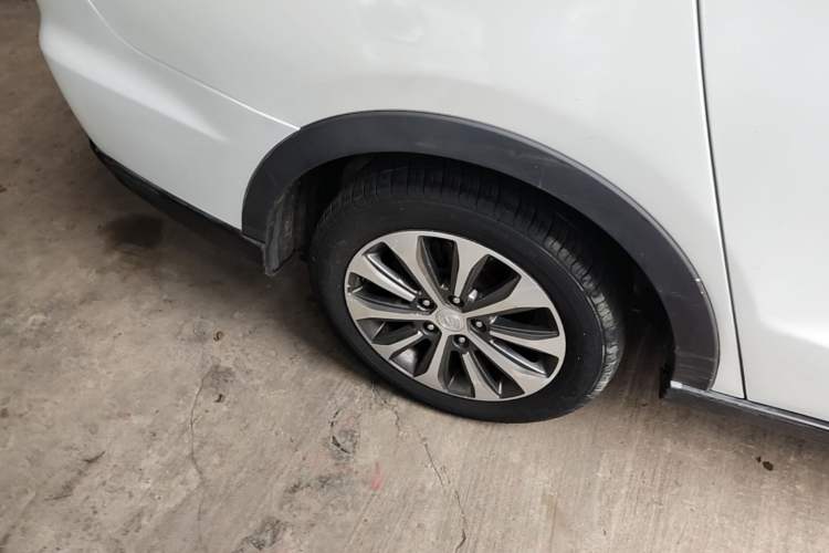 Used CHANGAN Lingxuan 2017 1.6L Manual Elite Model Right Rear Wheel Hub
