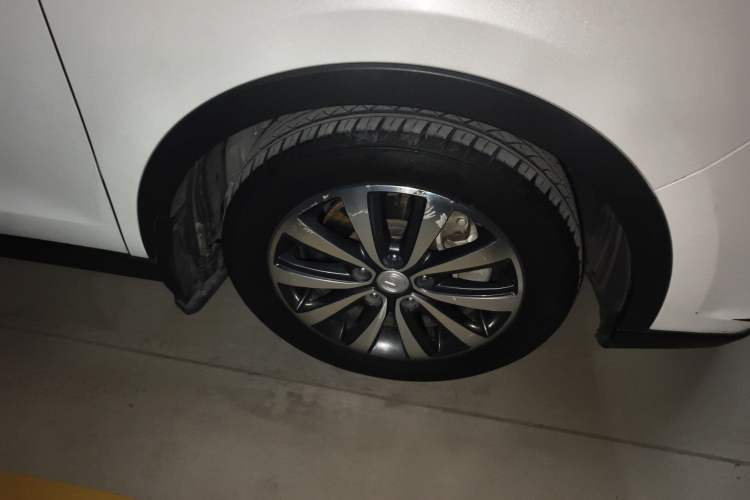Used CHANGAN Lingxuan 2017 1.5T Automatic Lehuo Happy Edition Right Rear Wheel Hub